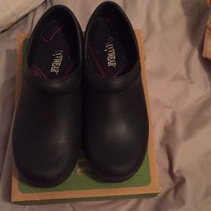 Anywear Comfort Slip Resistance Nursing Shoes